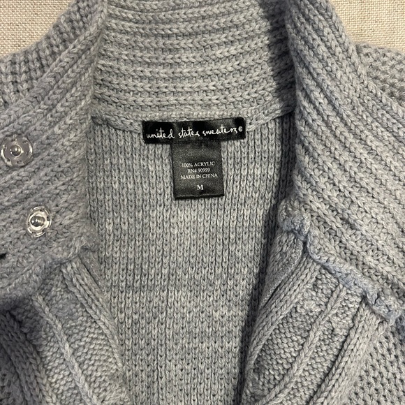 ‼️CLEARANCE‼️‼️ United States Sweaters - Picture 4 of 4